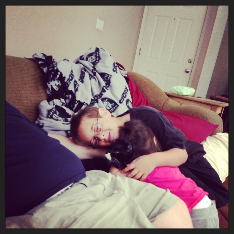 968917_668459476501025_384388622_n 968917_668459476501025_384388622_n